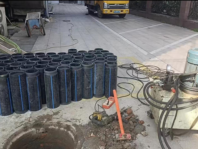 荆门PE置换管厂家 DN315置换管 非开挖管短管置换